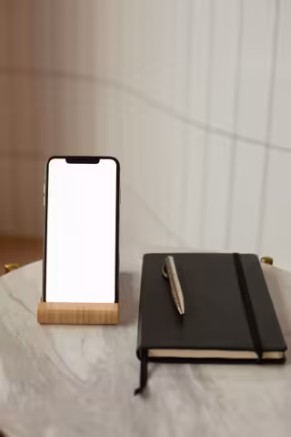 Akıllı telefon 64 GB, kutusu ve ajandası ile