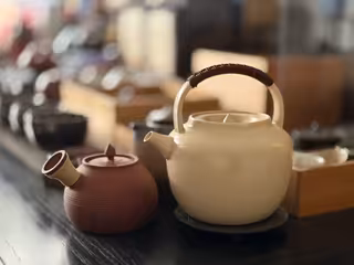 Seramik demlik takımı — iyi