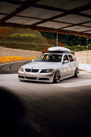 2011 BMW 3 Serisi 320d Touring · Dizel Manuel · Tramersiz