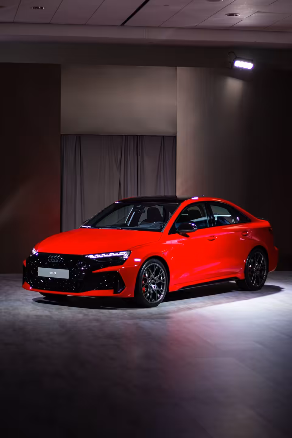 Bakımlı 2023 Audi RS3 Sedan, 31.000 km — fotoğraf 1/3