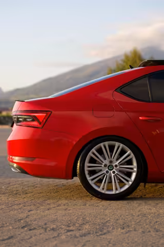 Škoda Superb 2.0 TDI Sportline 2022 — 63.500 km, İlk Sahibinden