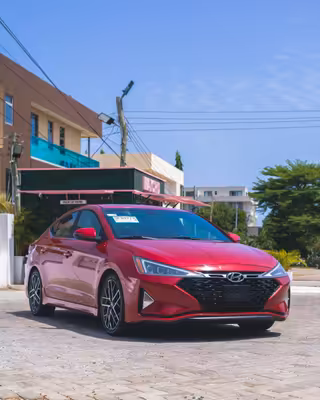 2019 Hyundai Elantra 1.6 Elite Otomatik · 121.500 km · Bakımlı