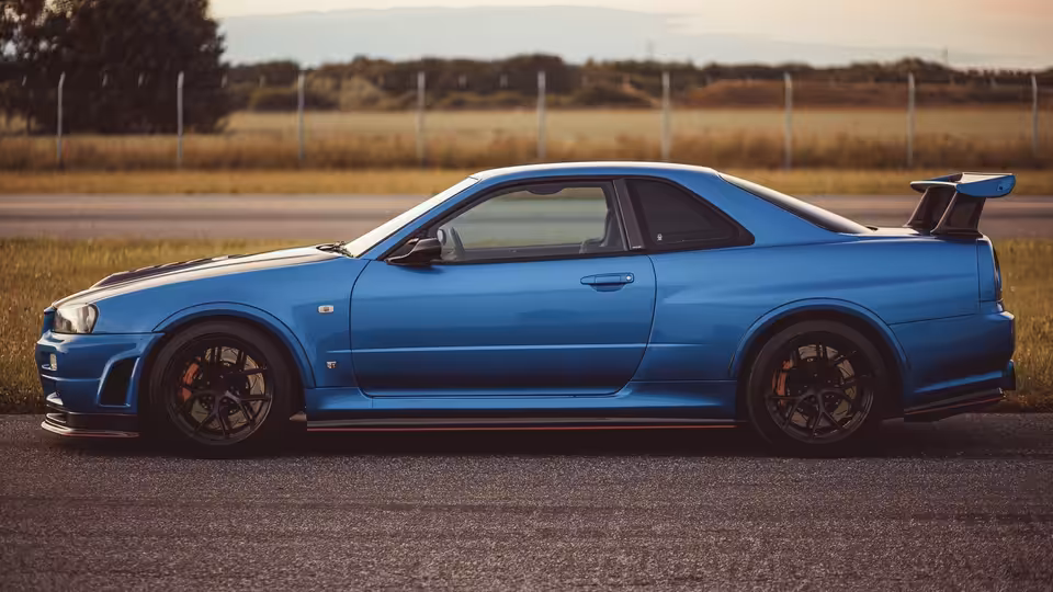 2001 Nissan Skyline GT-R R34 V-Spec · Benzin Manuel · Temiz — fotoğraf 1/3