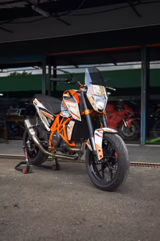 2021 KTM Duke · Benzinli Manuel · İlk Sahibinden
